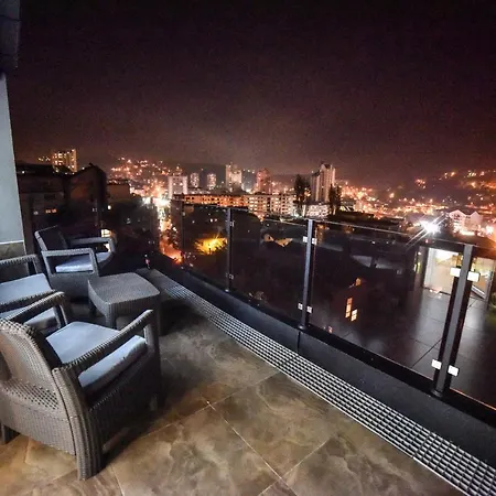 Ana Lux アパート Užice